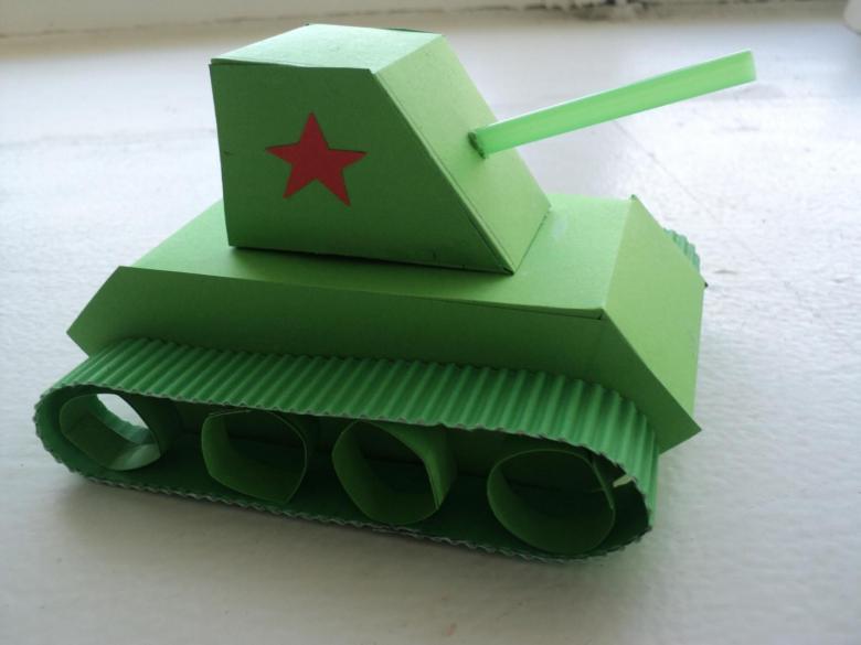 бумажный танк