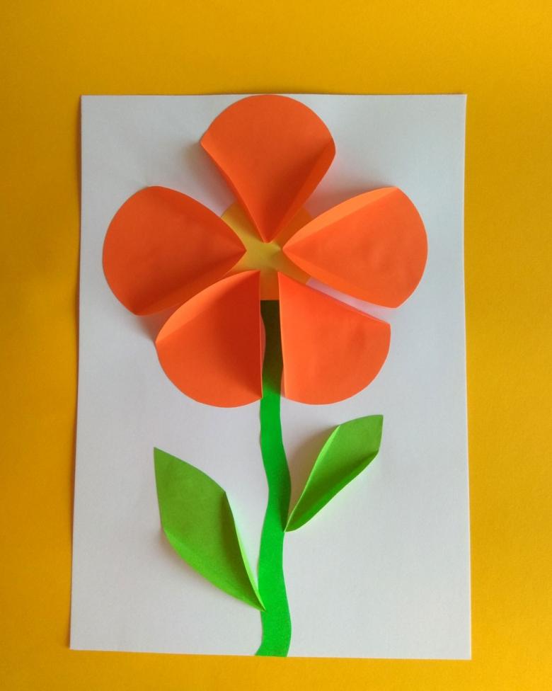 Аппликация цветов из цветной бумаги