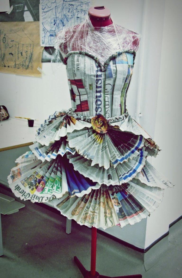 платье из бумаги