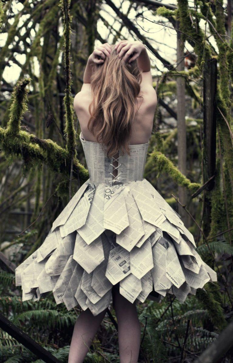 платье из бумаги