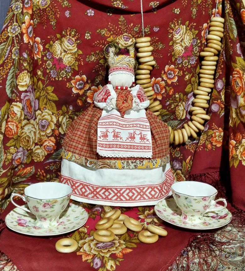 Сделанная баба на чайник своими руками 