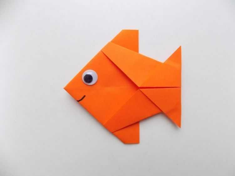 Оригами рыбка: схемы и идеи использования поделок для детей и начинающих i