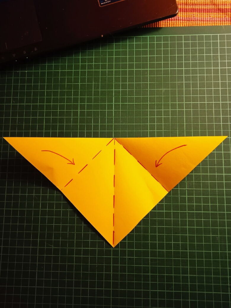 золотая рыбка в технике оригами