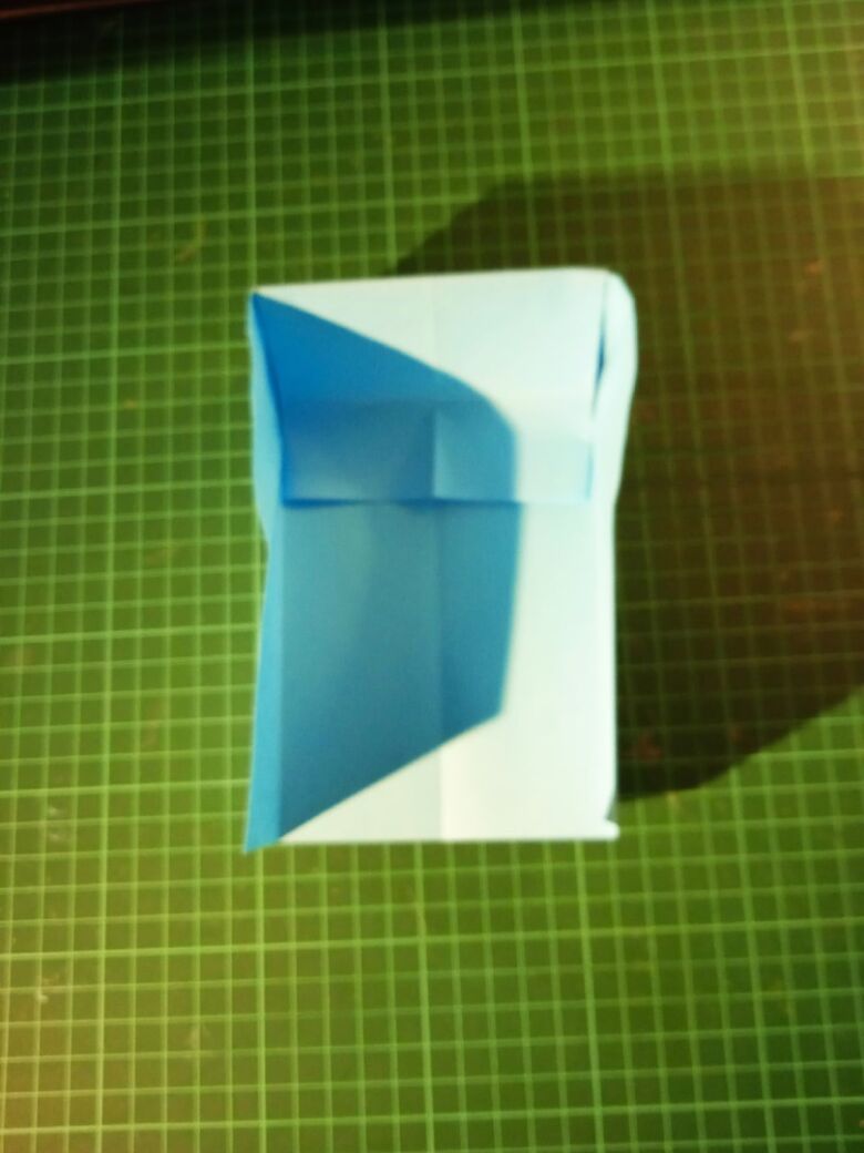 Оригами сумочка из бумаги - шаг 10