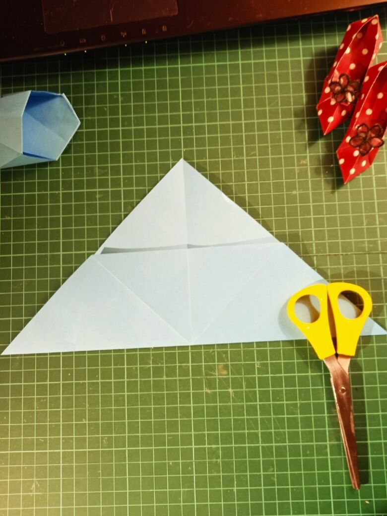 Оригами туфелька - шаг 15
