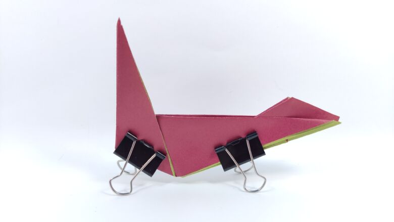Павлин из модулей оригами