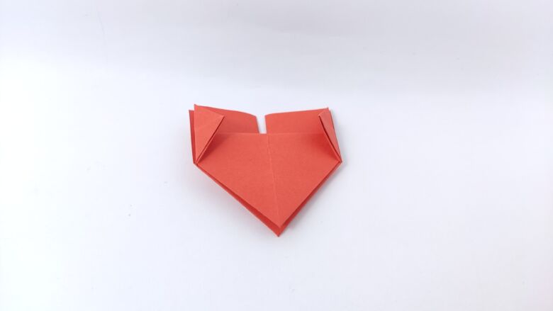 Оригами сердце из бумаги